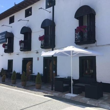 Hostal Oricáin Exterior foto